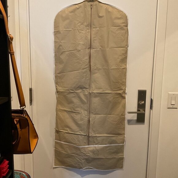 Michael Kors Tan Garment Bag - Picture 3 of 9